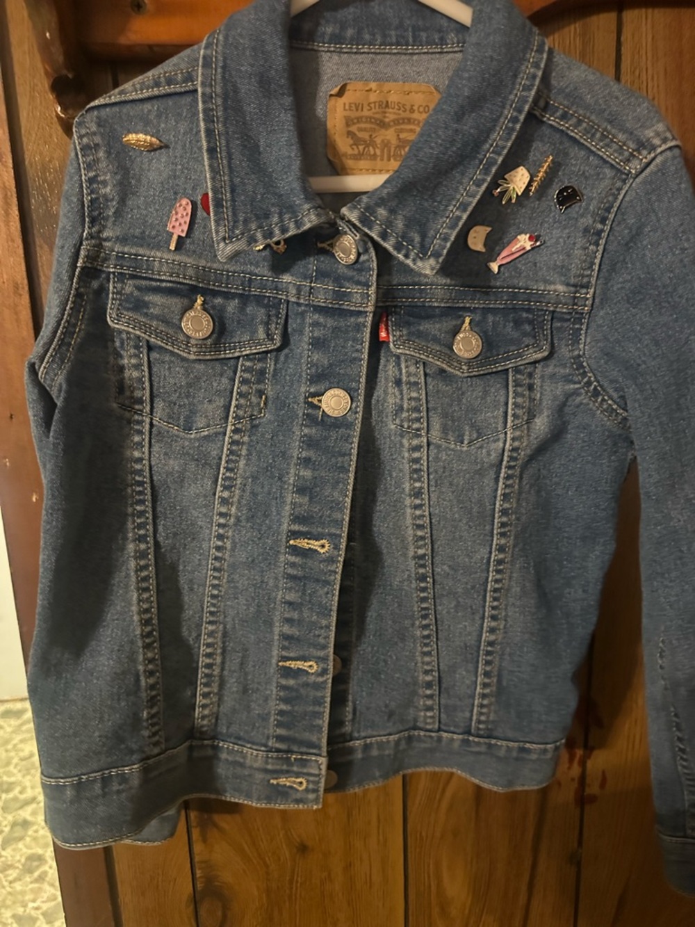Levi's Medium Blue Denim Jacket with Colorful Enamel Pins
